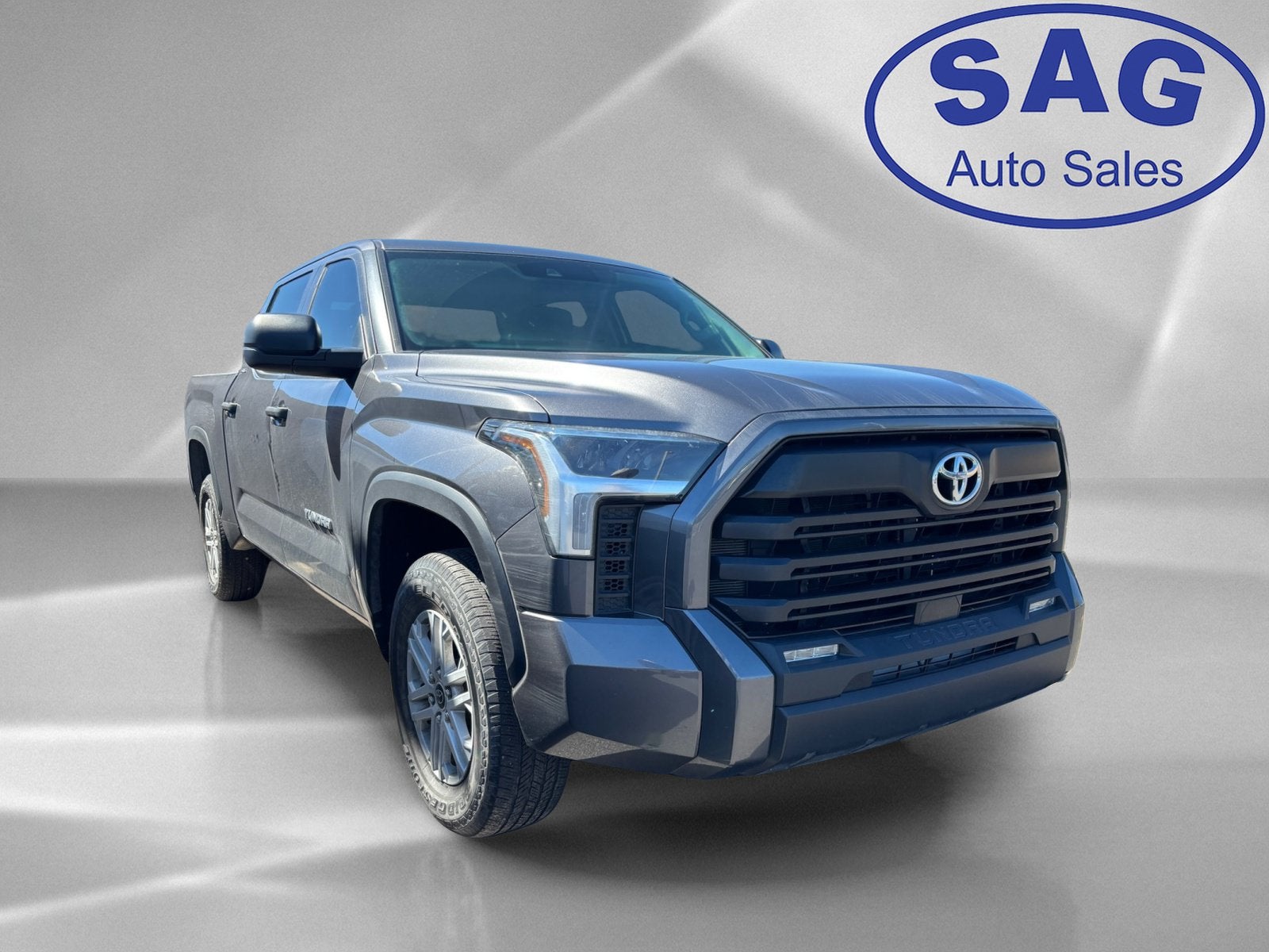 2024 Toyota Tundra 4WD SR5