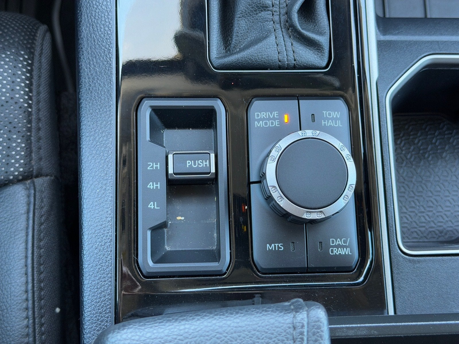 2023 Toyota Tundra 4WD SR5