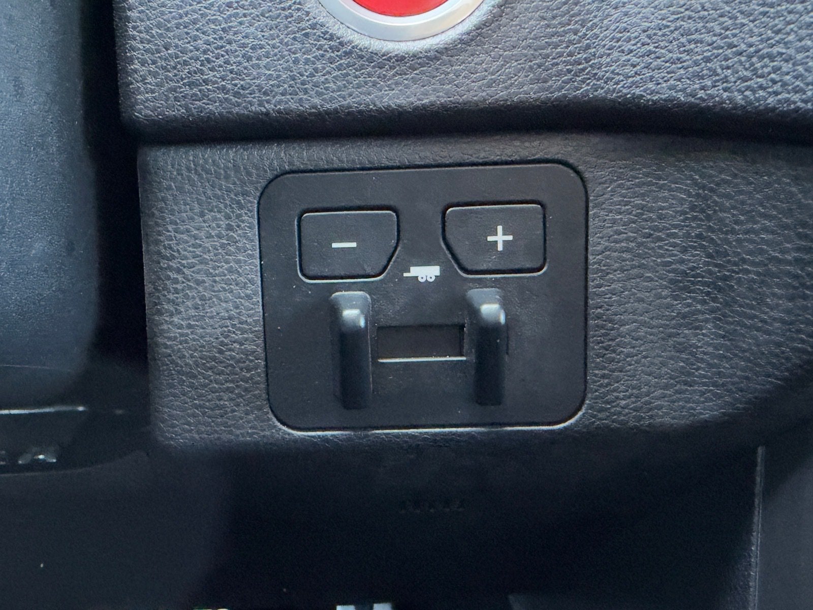 2023 Toyota Tundra 4WD SR5