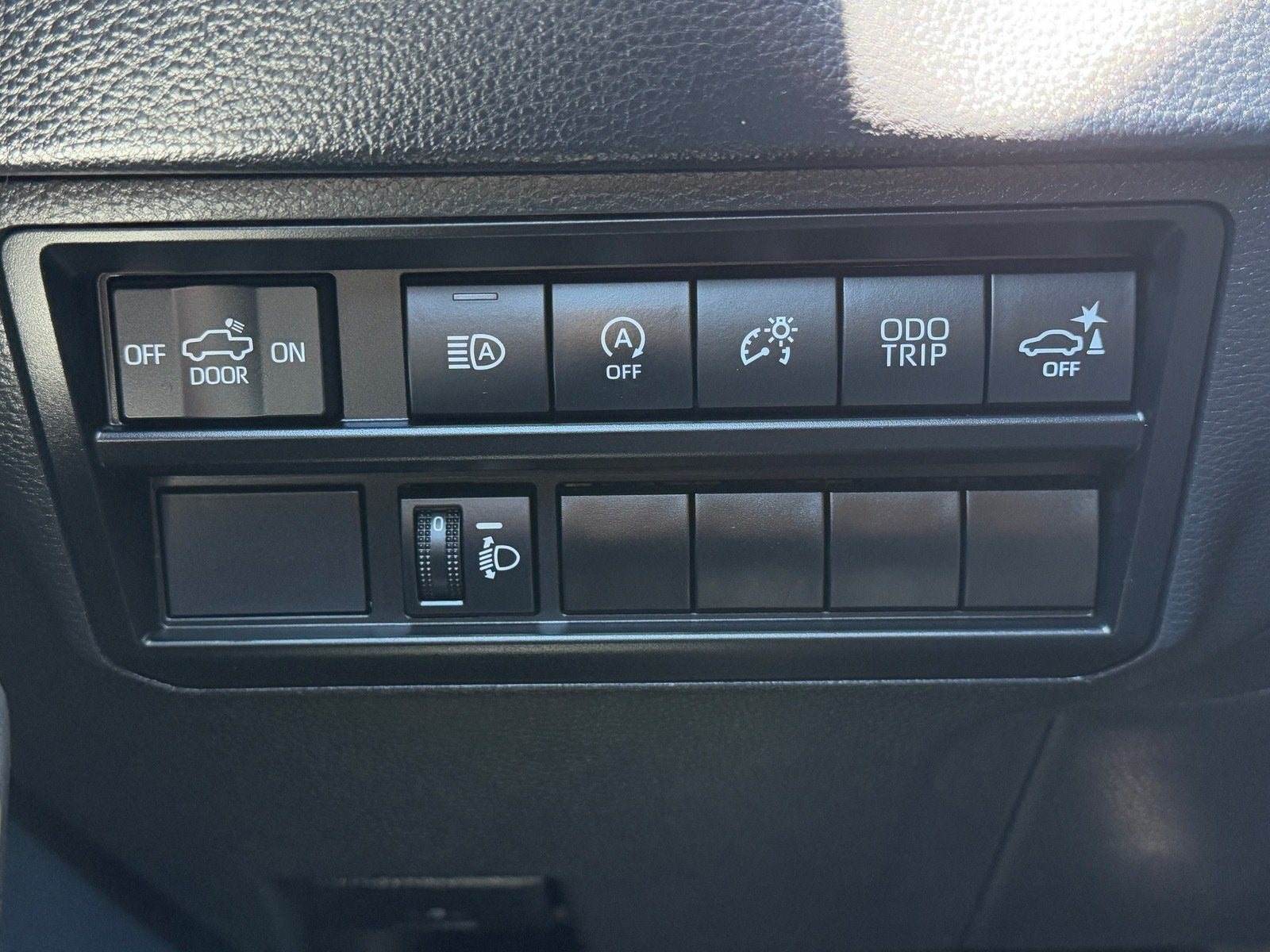 2023 Toyota Tundra 4WD SR5