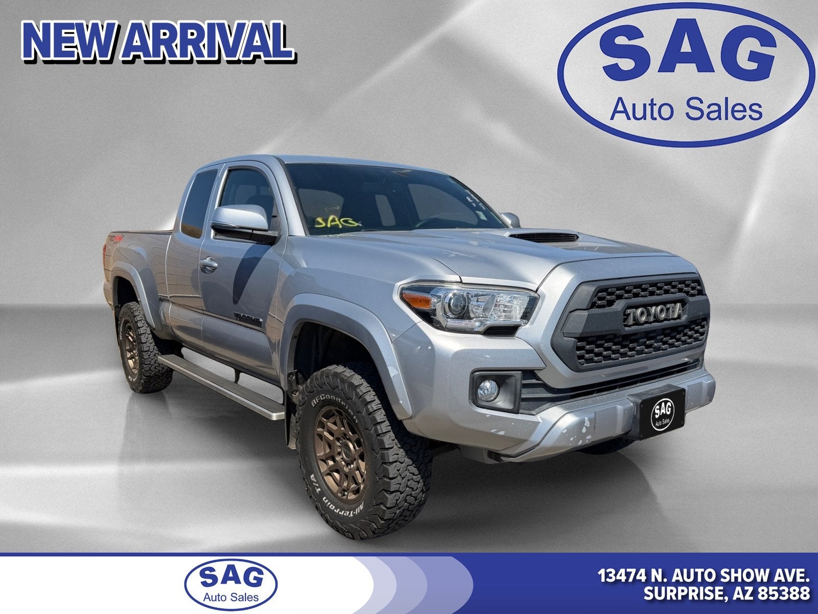 2017 Toyota Tacoma TRD Sport Access Cab 4x4 V6 M/T Std Bed's photo