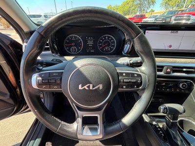 2022 Kia K5 EX