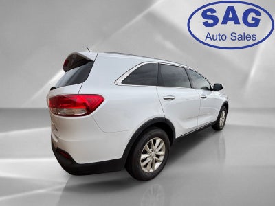 2017 Kia Sorento LX