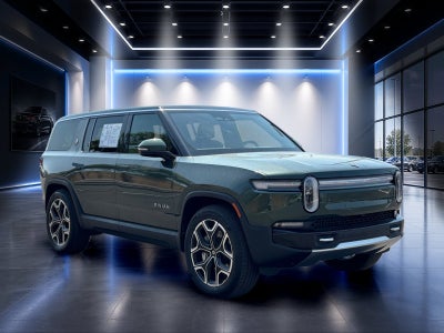2026 Rivian R1S Base