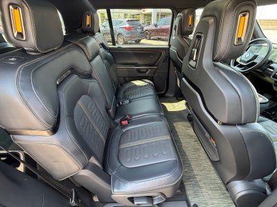 2026 Rivian R1S Base