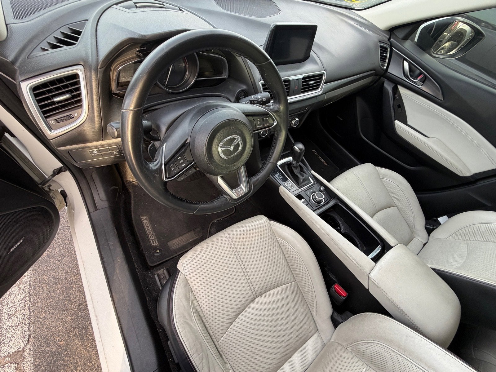 2017 Mazda Mazda3 5-Door Grand Touring