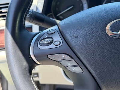 2015 INFINITI Q70 3.7X