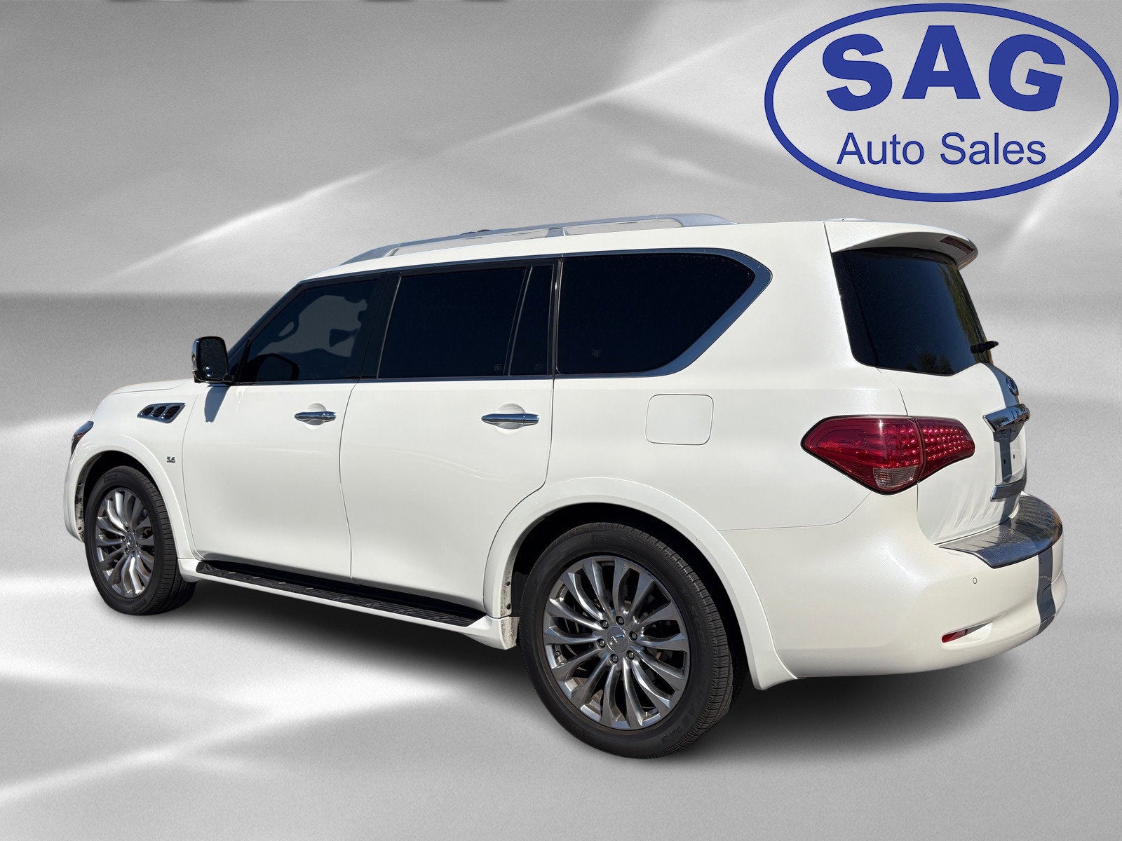 2015 INFINITI QX80 Base