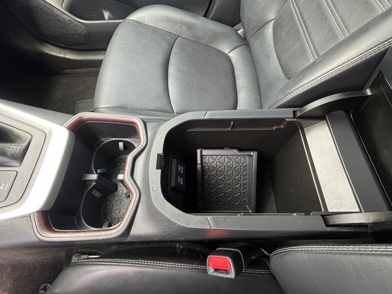 2022 Toyota RAV4 Hybrid Limited
