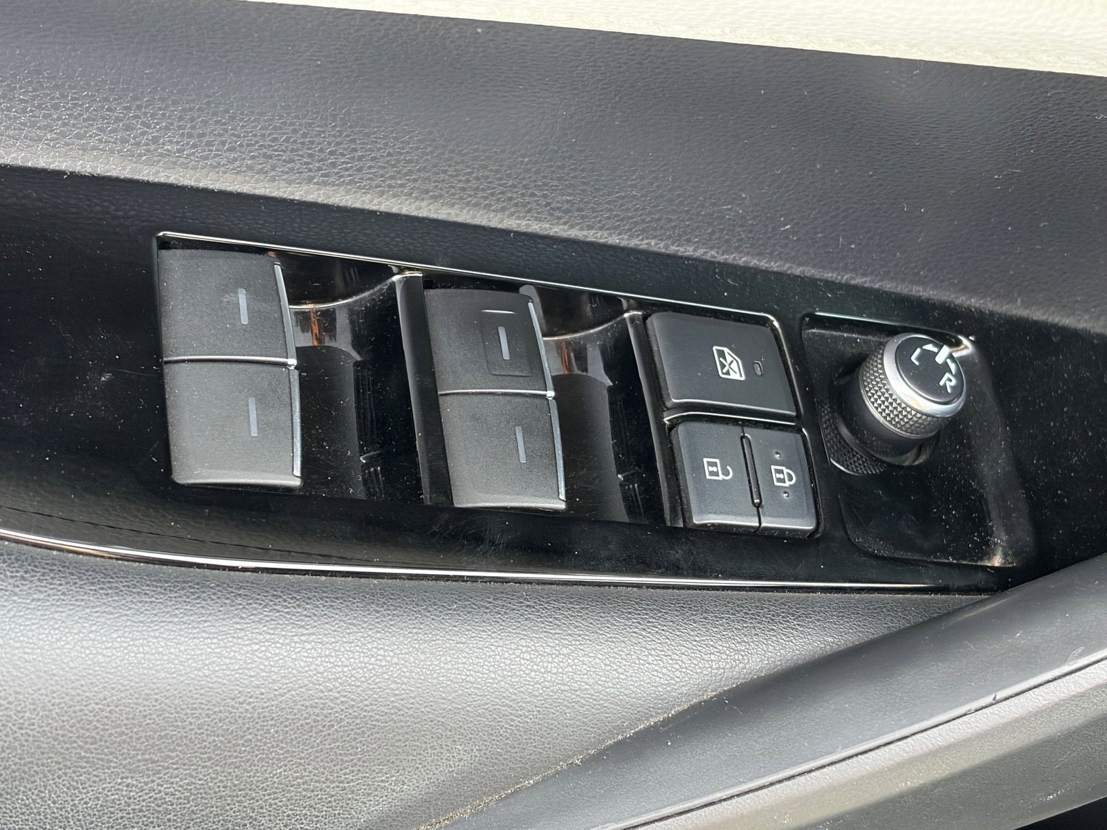 2020 Toyota Corolla Hatchback SE