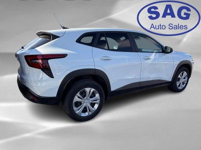 2025 Chevrolet Trax LS