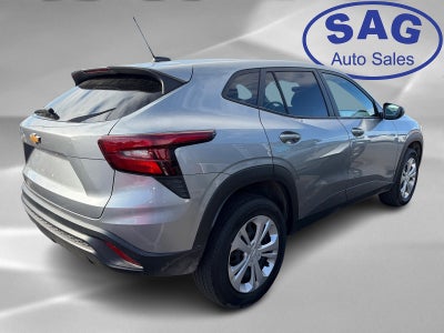 2025 Chevrolet Trax LS