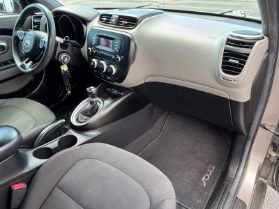 2016 Kia Soul Base