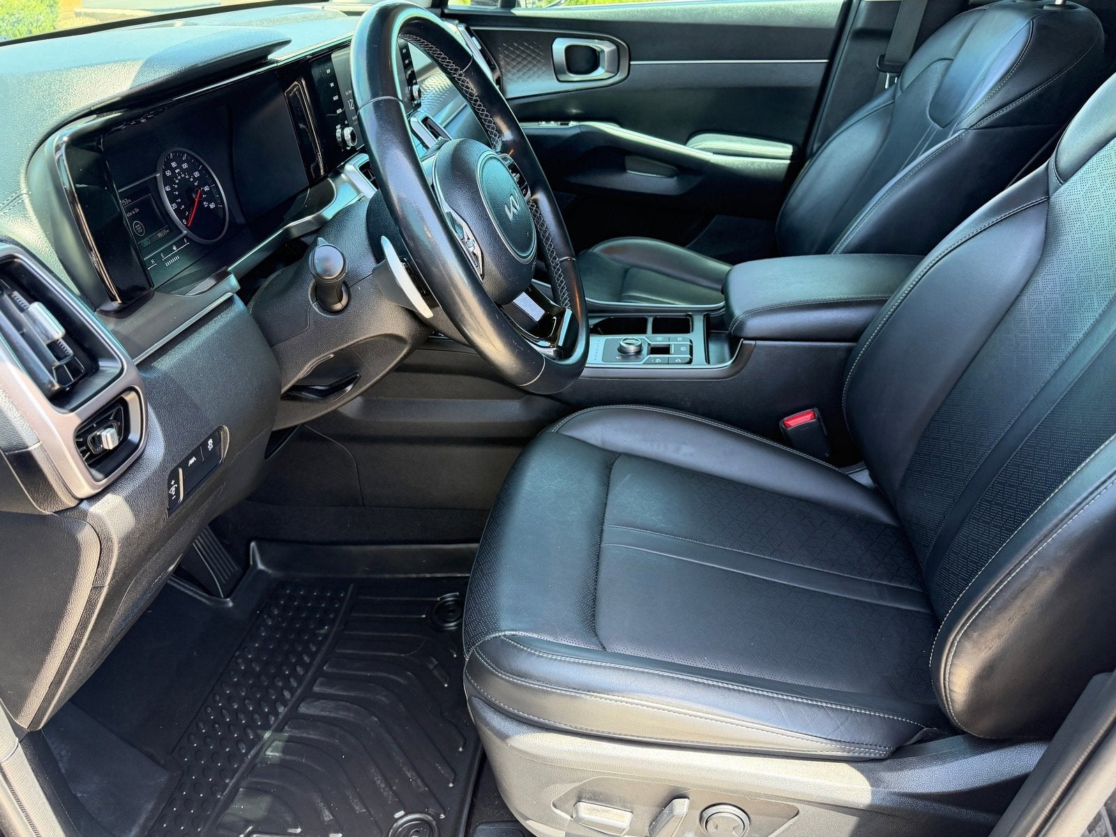 2022 Kia Sorento Hybrid S