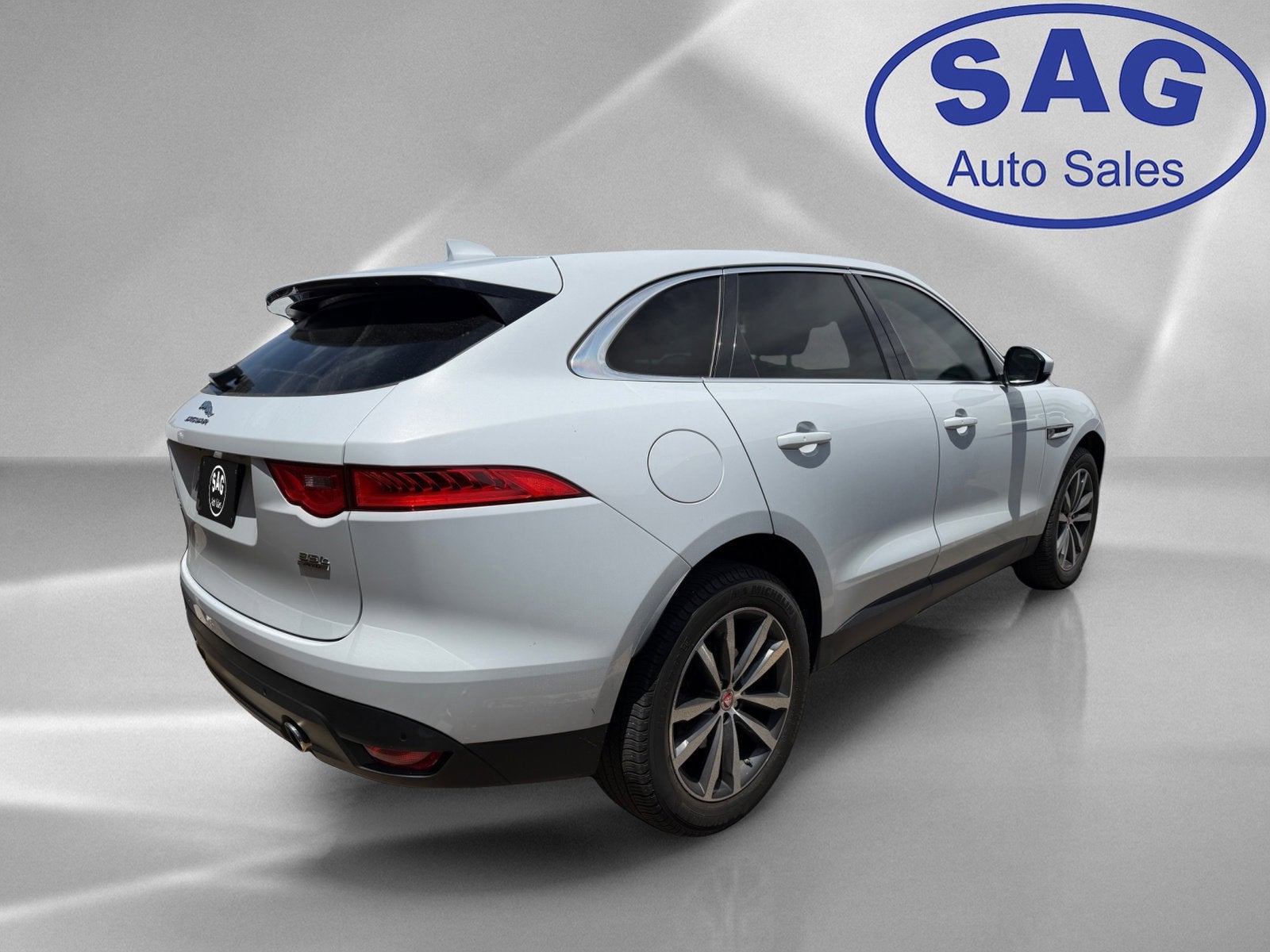 2017 Jaguar F-PACE 35t Prestige