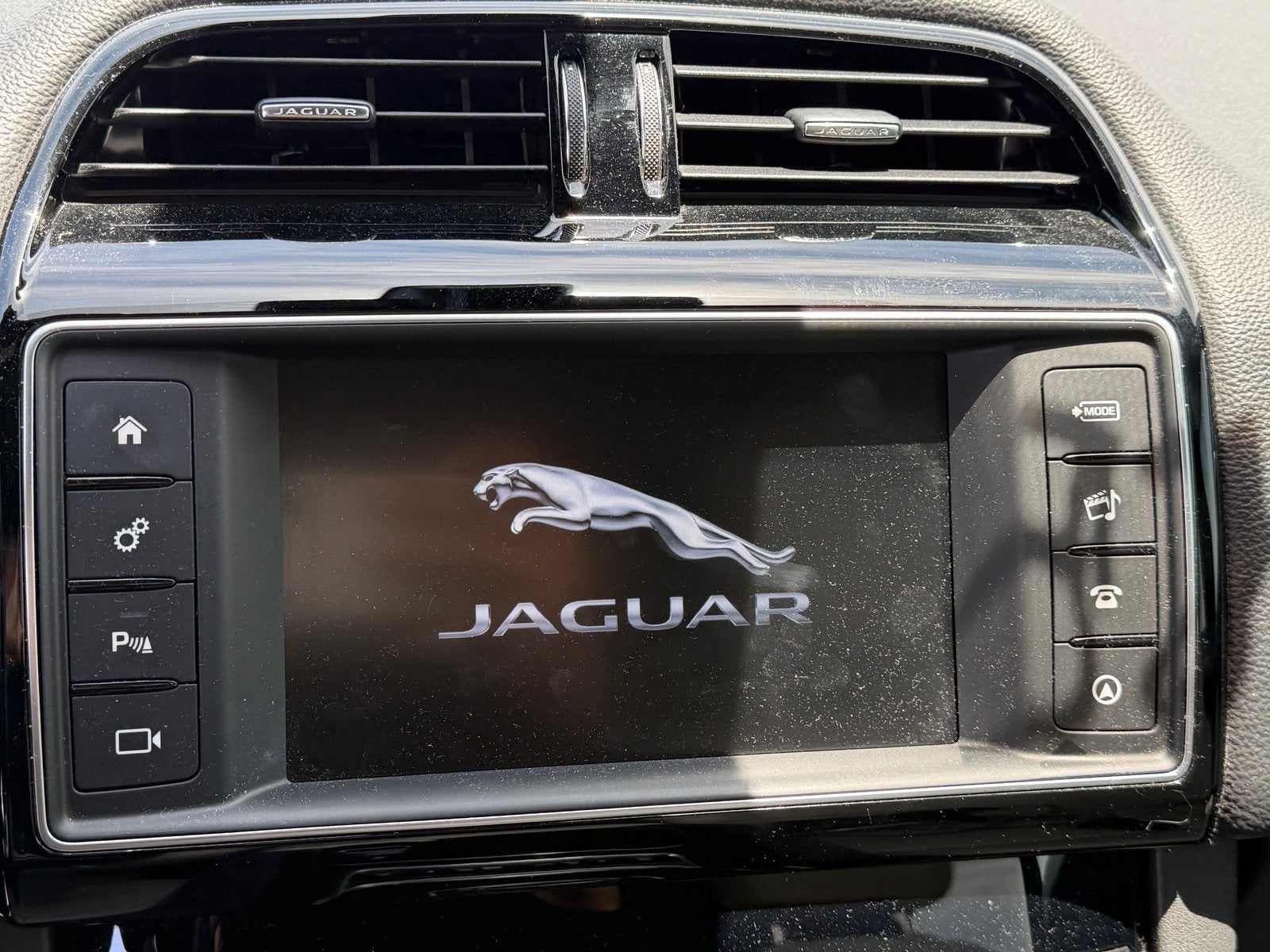 2017 Jaguar F-PACE 35t Prestige