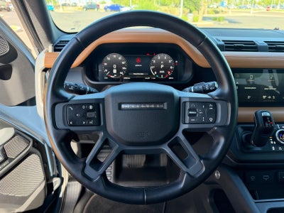 2024 Land Rover Defender X-Dynamic SE