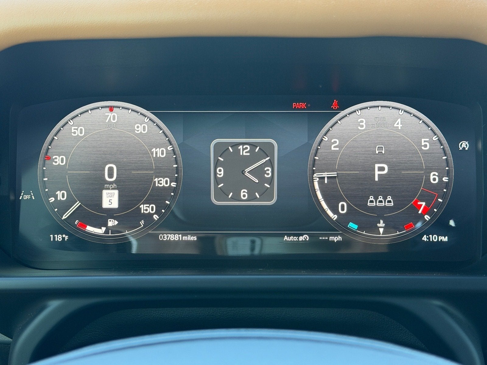 2024 Land Rover Defender X-Dynamic SE