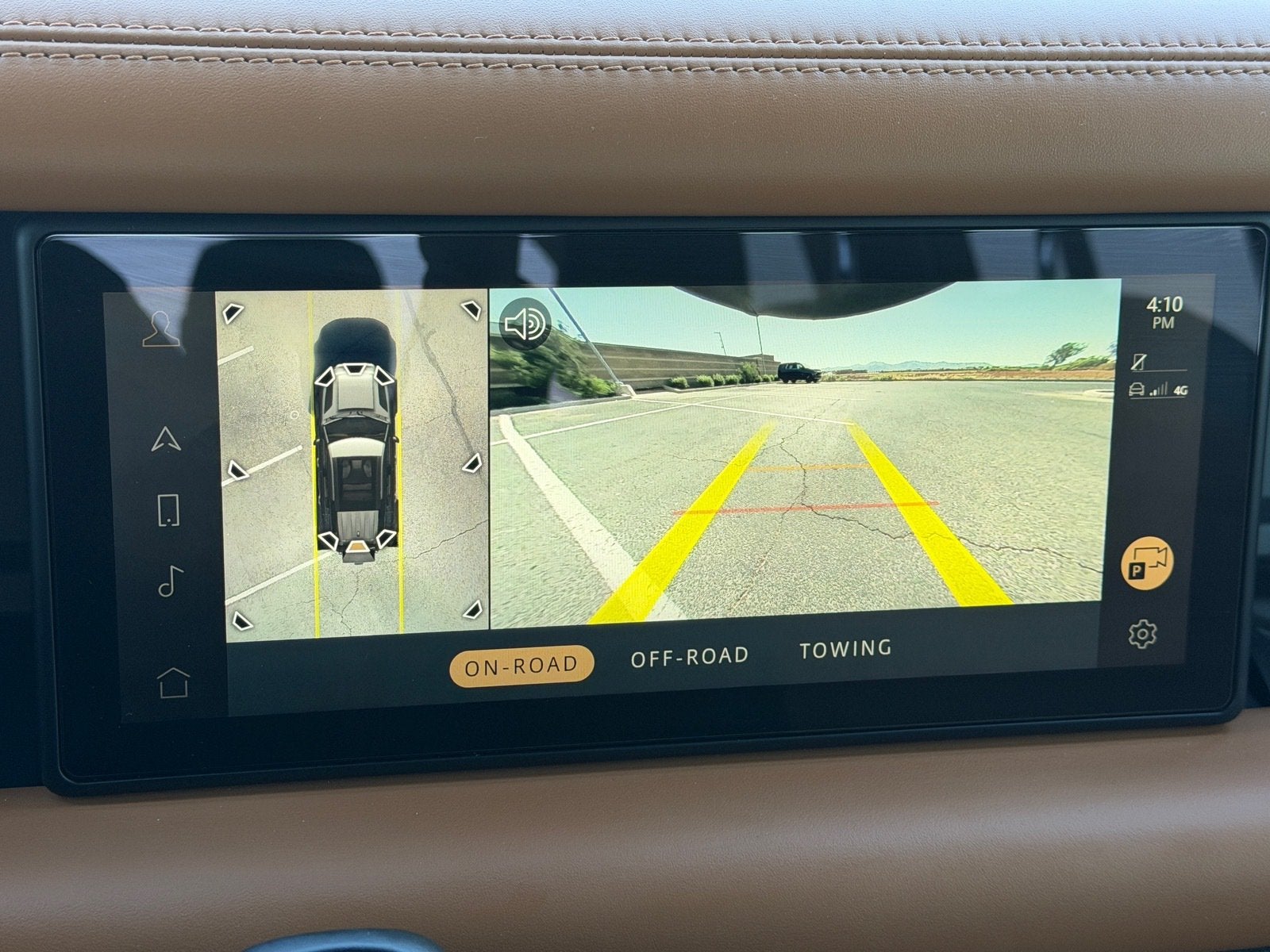 2024 Land Rover Defender X-Dynamic SE