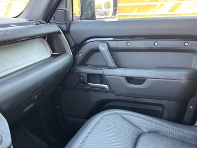 2025 Land Rover Defender S