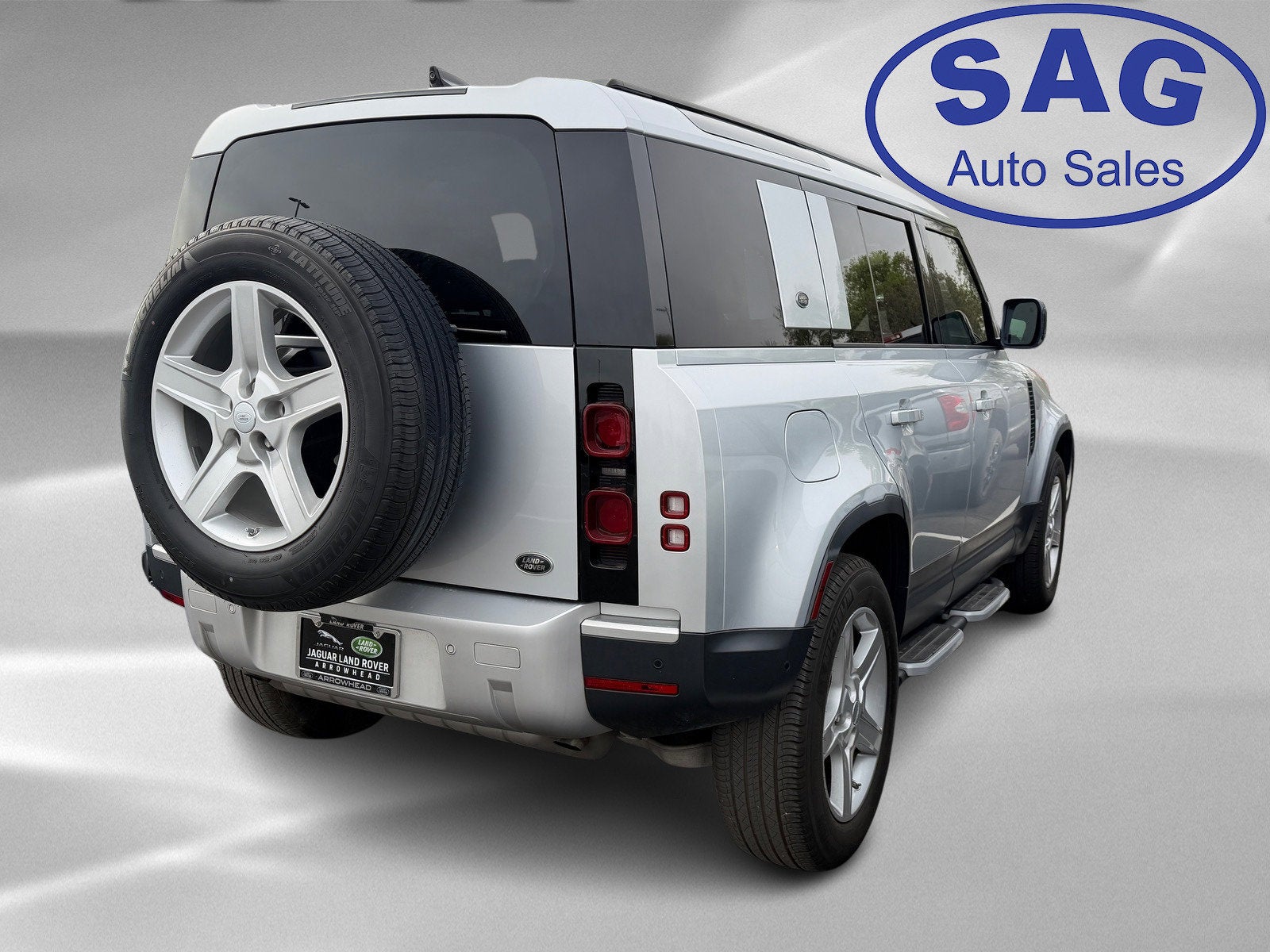 2020 Land Rover Defender SE