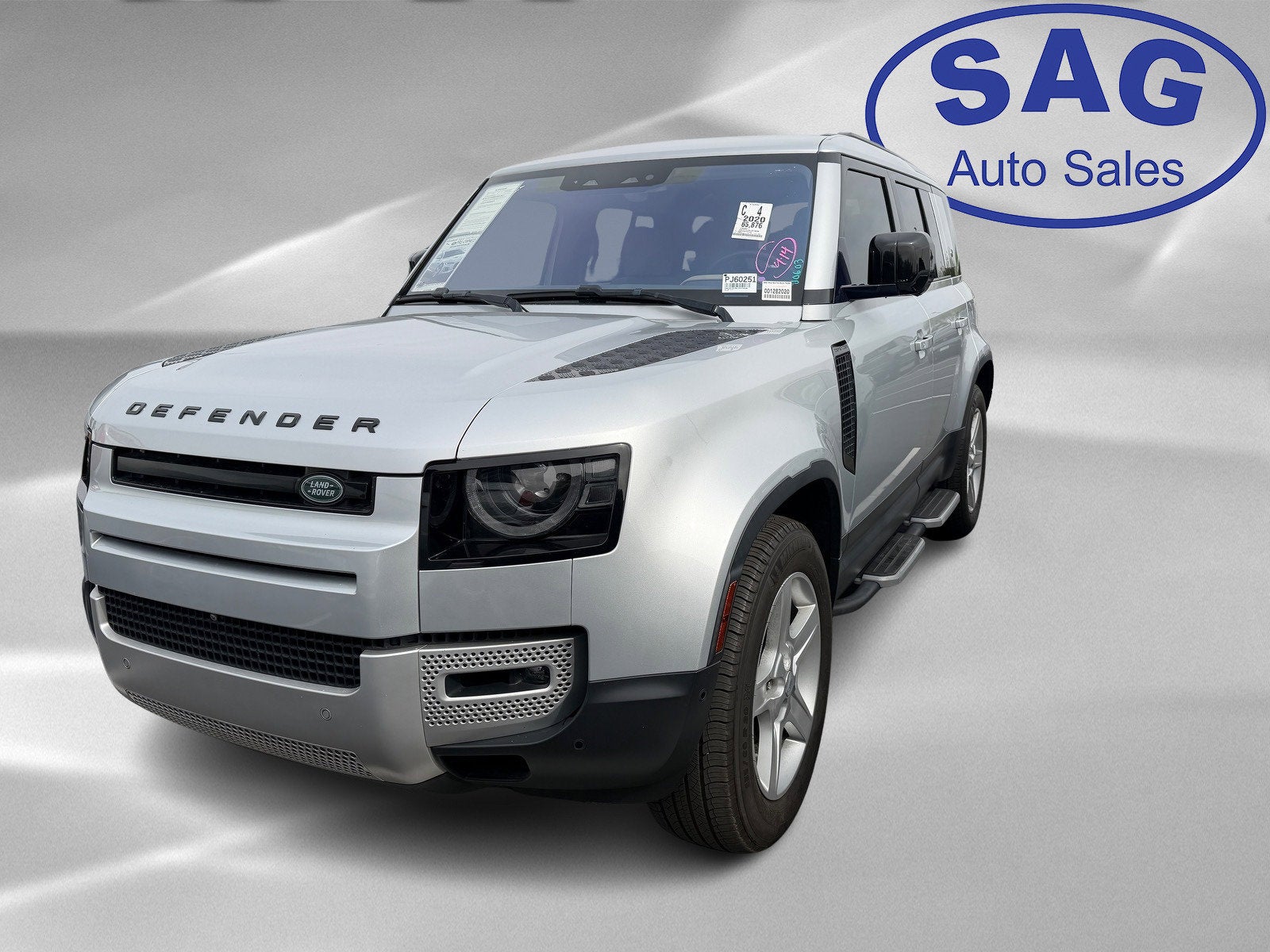 2020 Land Rover Defender SE