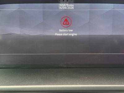 2020 Land Rover Defender SE