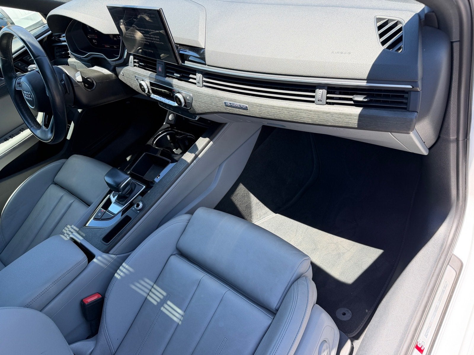 2022 Audi A4 Sedan S line Premium Plus