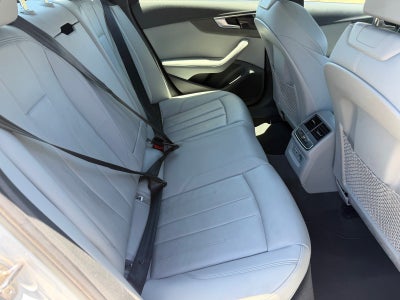 2022 Audi A4 Sedan S line Premium Plus