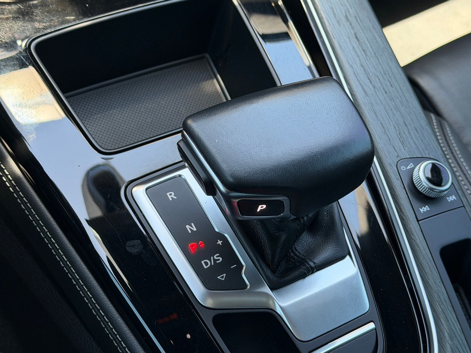 2023 Audi A4 Sedan S line Premium Plus