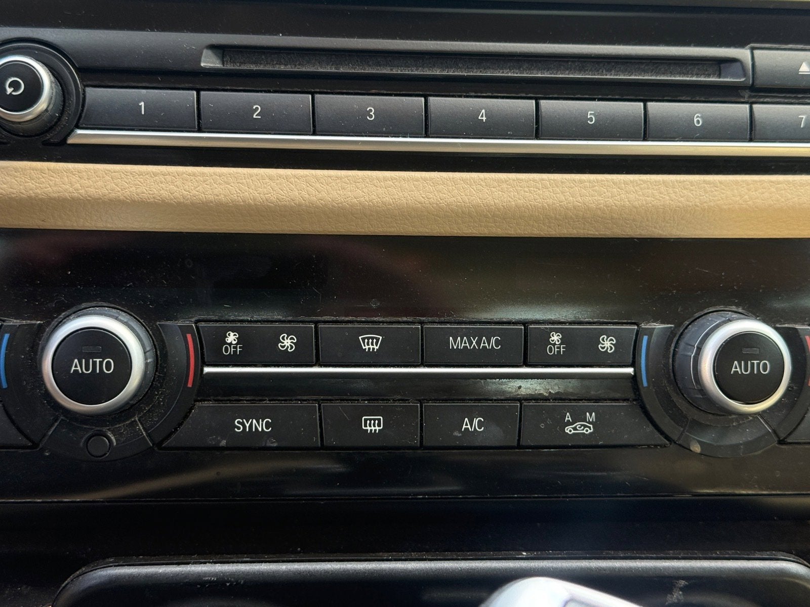 2014 BMW 5 Series 528i