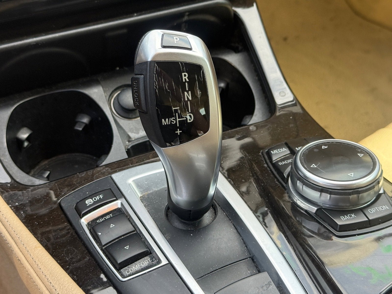 2014 BMW 5 Series 528i