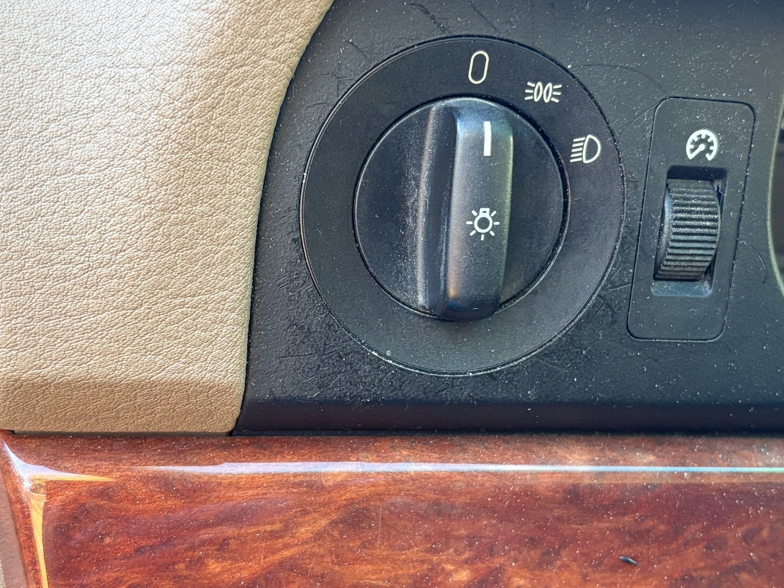 1997 BMW 5 Series 528iA