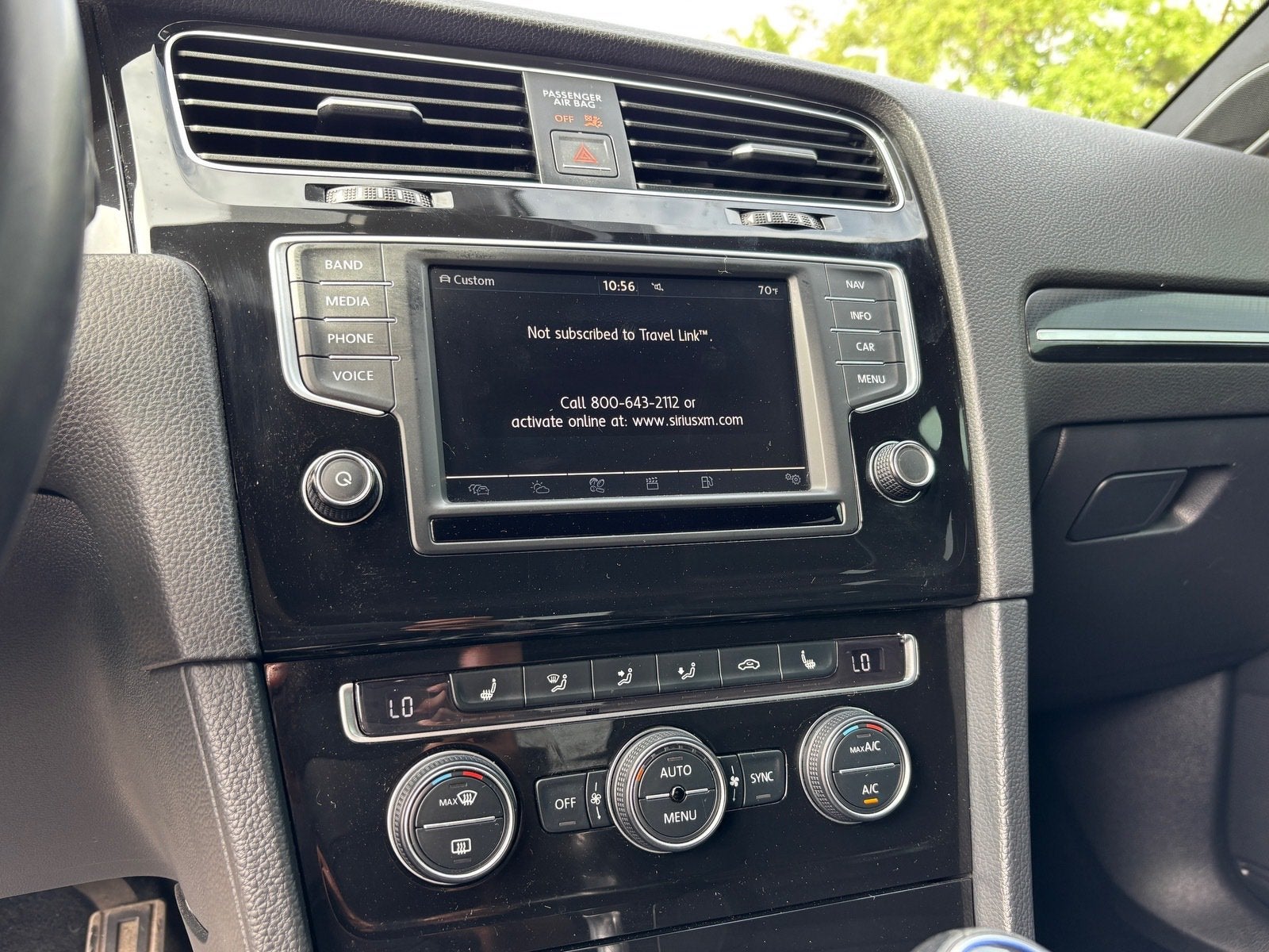 2017 Volkswagen Golf R DCC & Navigation 4Motion