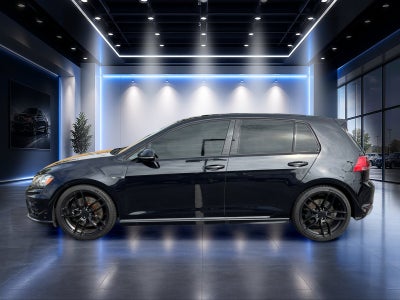 2017 Volkswagen Golf R DCC & Navigation 4Motion